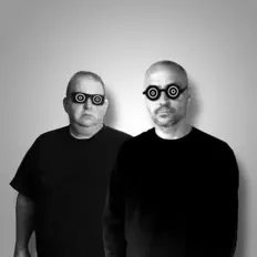 收听 Midlife Mafia、观看音乐视频、阅读小传、查看巡演日期等 ！