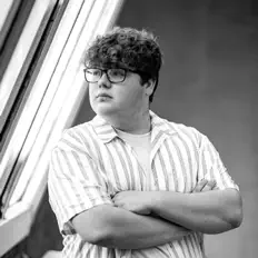 Listen to Noah Schmidt, watch music videos, read bio, see tour dates & more!