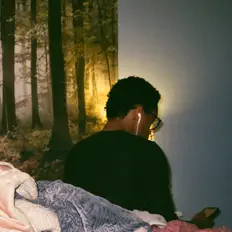 Listen to Izzy Ok, watch music videos, read bio, see tour dates & more!