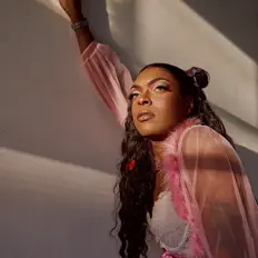 Listen to Yasmin Bratz, watch music videos, read bio, see tour dates & more!