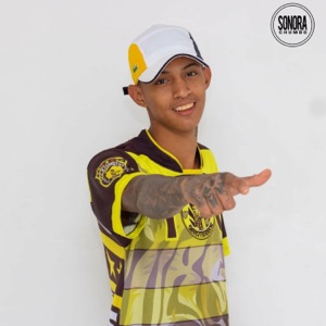 Rave Do Chefe (feat. MC BIEL DA 9, MC MENOR DA RUINHA, MC MENOR DA P2 & DJ KLEBÃO)