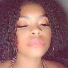 Escucha a Nikita DaRosa, mira videos musicales, lee su biografía, consulta las fechas de las gira y más.