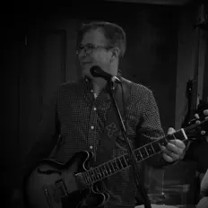 收听 John Walton、观看音乐视频、阅读小传、查看巡演日期等 ！