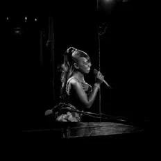 Escucha a Ari Bellyboo, mira videos musicales, lee su biografía, consulta las fechas de las gira y más.