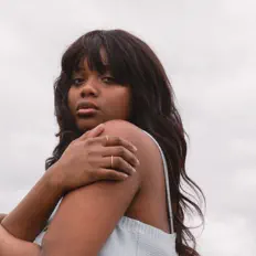 Ouça Ani Mae, assista a videoclipes, leia a biografia, veja as datas das turnês e mais!