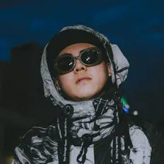 收听 Ryuji Sunakawa、观看音乐视频、阅读小传、查看巡演日期等 ！