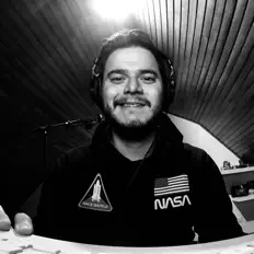 Dengarkan Jorge Correa V, tonton video musik, baca bio, lihat tanggal tur & lainnya!