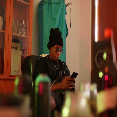 SHOUTOUT (feat. DarioxGD) - Single