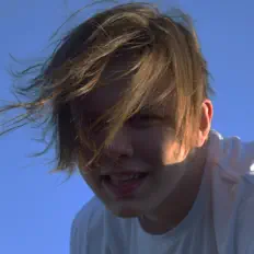 Dolibae: песни, клипы, биография, даты выступлений и многое другое.