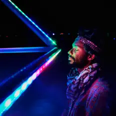 Listen to luçïd (Paris), watch music videos, read bio, see tour dates & more!