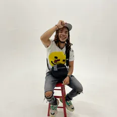 Hör dir Chi Balmain an, schau dir Musikvideos an, lies die Biografie, finde Tourdaten und mehr!