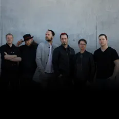 Posłuchaj wykonawcy xyrus, obejrzyj teledyski, przeczytaj biografię, zobacz daty tras koncertowych i nie tylko!