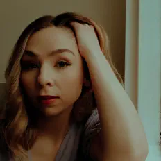 收听 Lisa Wright、观看音乐视频、阅读小传、查看巡演日期等 ！