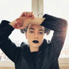 Poslechněte si interpreta pgtrst, sledujte hudební videa, přečtěte si životopis, podívejte se na data turné a další informace.