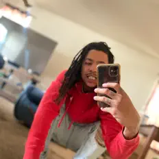 聆聽 Big Shmoke、觀看音樂影片、閱讀小傳、查看巡演日期等！