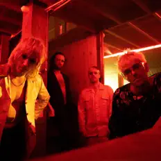 Will and the People सुनें, म्यूज़िक वीडियो देखें, बायो पढ़ें, दौरे की तारीखें और बहुत कुछ देखें!