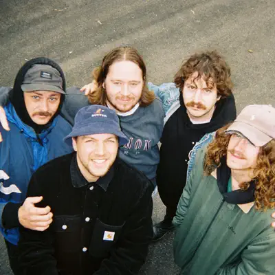 Listen to Longboys, watch music videos, read bio, see tour dates & more!