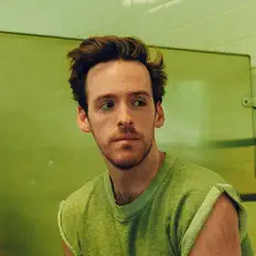 Ακούστε περιεχόμενο από Sean Doherty, παρακολουθήστε μουσικά βίντεο, διαβάστε το βιογραφικό, δείτε ημερομηνίες περιοδείας, και πολλά ακόμη!