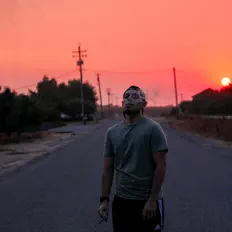 Ascolta Nesquick, guarda video musicali, leggi la biografia, vedi le date del tour & altro!