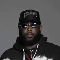 聆聽 Fat Mack、觀看音樂影片、閱讀小傳、查看巡演日期等！