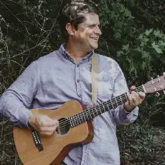 聆聽 Tyler Marsh、觀看音樂影片、閱讀小傳、查看巡演日期等！