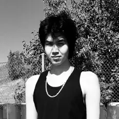 收听 Lil Ken、观看音乐视频、阅读小传、查看巡演日期等 ！