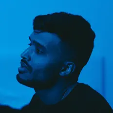 Fer Perozo सुनें, म्यूज़िक वीडियो देखें, बायो पढ़ें, दौरे की तारीखें और बहुत कुछ देखें!