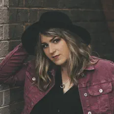 Escucha a Jasmine Atkins, mira vídeos musicales, lee la biografía, consulta fechas de giras y mucho más.
