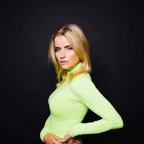 LOVRA's avatar