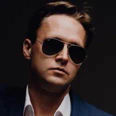 Alex Swan dinle, müzik videolarını izle, biyografisini oku, tur tarihlerini ve daha fazlasını gör!