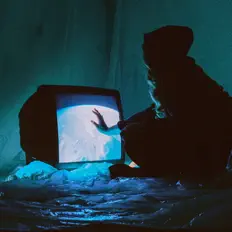 Poslechněte si interpreta Nina Nst, sledujte hudební videa, přečtěte si životopis, podívejte se na data turné a další informace.
