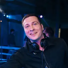 Ascolta DJ T'Paul, guarda video musicali, leggi la biografia, vedi le date del tour & altro!