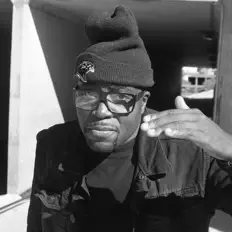 Ακούστε περιεχόμενο από J Speed, παρακολουθήστε μουσικά βίντεο, διαβάστε το βιογραφικό, δείτε ημερομηνίες περιοδείας, και πολλά ακόμη!