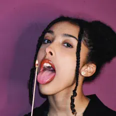 Sophia Byrdを聴いたり、ミュージックビデオを鑑賞したり、経歴やツアー日程などを確認したりしましょう！