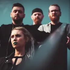 Escucha a Devilcry, mira videos musicales, lee su biografía, consulta las fechas de las gira y más.