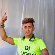 Lenny Becker 505を聴いたり、ミュージックビデオを鑑賞したり、経歴やツアー日程などを確認したりしましょう！