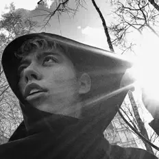 Ascolta EZZYMONTANA, guarda video musicali, leggi la biografia, vedi le date del tour & altro!