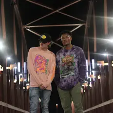 Dengarkan Manicc, tonton video musik, baca bio, lihat tanggal tur & lainnya!