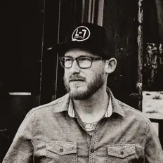 聆聽 Jordan Smith、觀看音樂影片、閱讀小傳、查看巡演日期等！