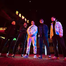 Ακούστε περιεχόμενο από Futur Épisode, παρακολουθήστε μουσικά βίντεο, διαβάστε το βιογραφικό, δείτε ημερομηνίες περιοδείας, και πολλά ακόμη!