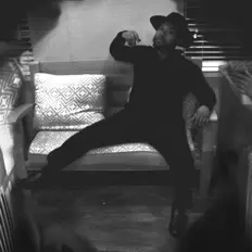 Posłuchaj wykonawcy Neon BLK, obejrzyj teledyski, przeczytaj biografię, zobacz daty tras koncertowych i nie tylko!