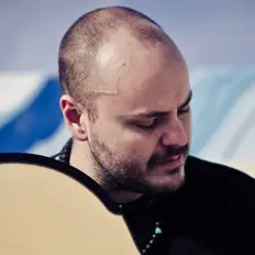 Listen to Andy McKee, watch music videos, read bio, see tour dates & more!