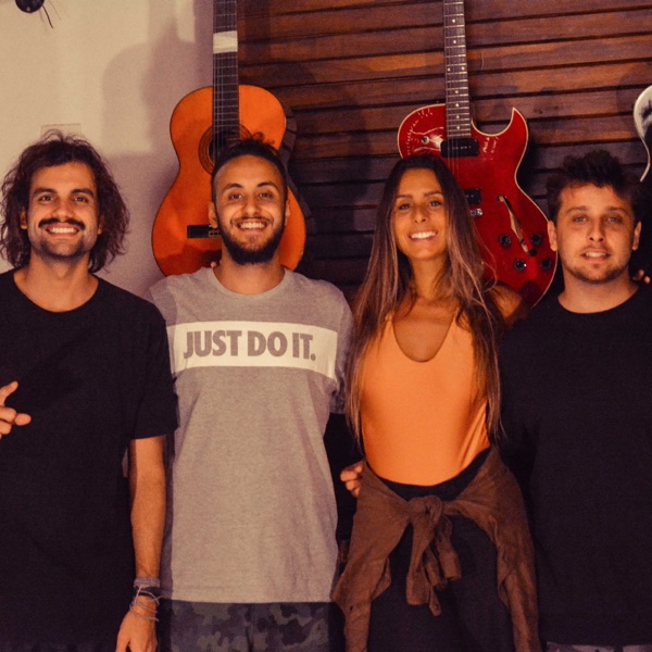 Jogo Embolado (feat. Amanda Coronha)
