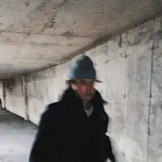 Poslechněte si interpreta SUMEprojects, sledujte hudební videa, přečtěte si životopis, podívejte se na data turné a další informace.