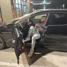 收听 Marley Hammer、观看音乐视频、阅读小传、查看巡演日期等 ！