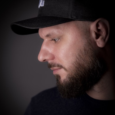 Listen to Tom Sommerson, watch music videos, read bio, see tour dates & more!