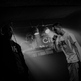 Divlji Istok (feat. Adel & Scena) Atrop