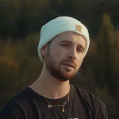 Escucha a Marvin Scheffold, mira videos musicales, lee su biografía, consulta las fechas de las gira y más.