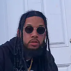 Kobra Manを聴いたり、ミュージックビデオを鑑賞したり、経歴やツアー日程などを確認したりしましょう！