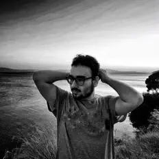 Kerem Ömer Şahin: песни, клипы, биография, даты выступлений и многое другое.